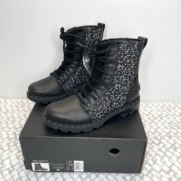 SOREL Lennox Genuine Shearling Waterproof Lace-Up Boot, Black/White, size 7.5 - Picture 2 of 7